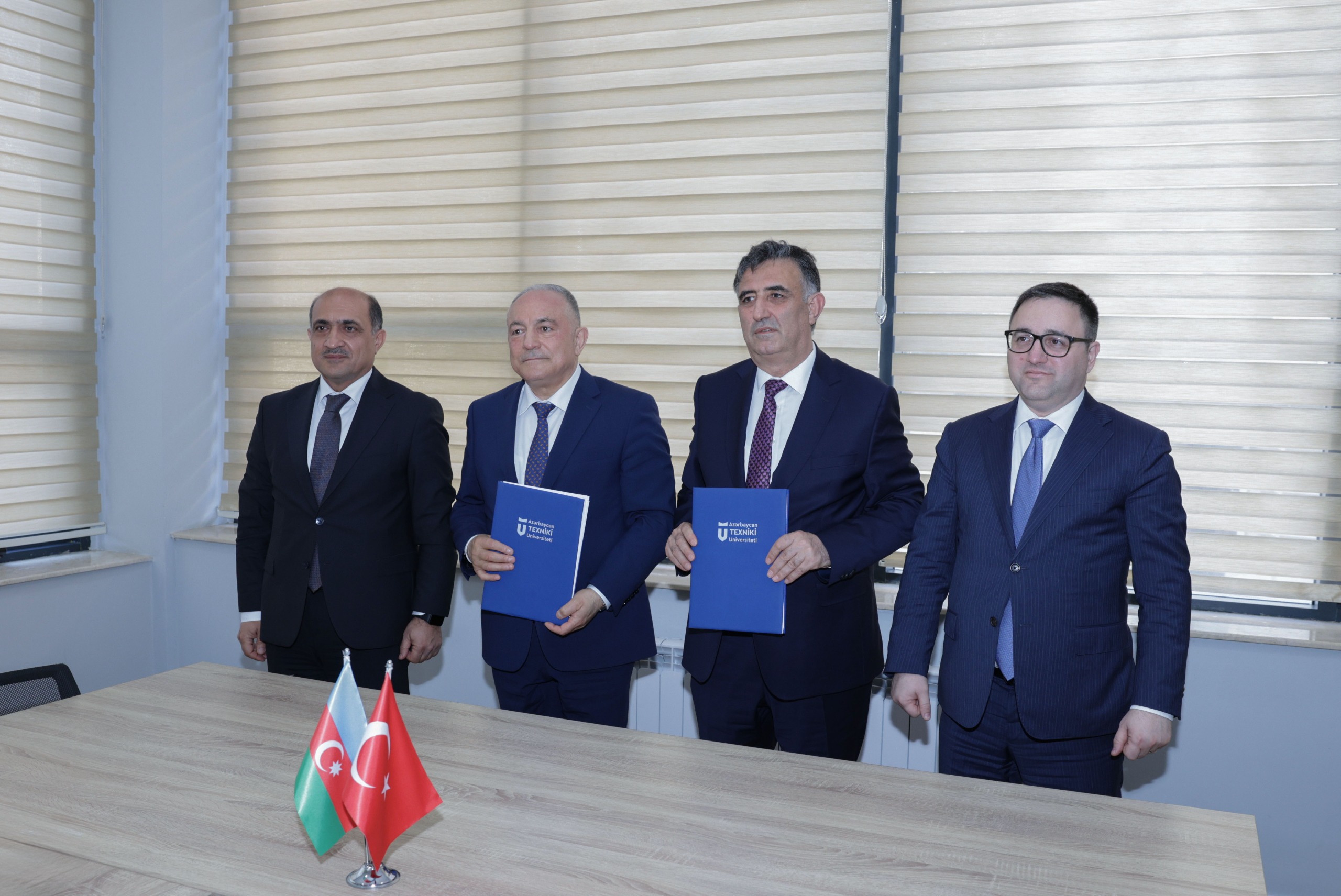 Müdafiə sənayesi üçün kadr hazırlığı sahəsində əməkdaşlıq haqqında Memorandum çərçivəsində protokol imzalanıb