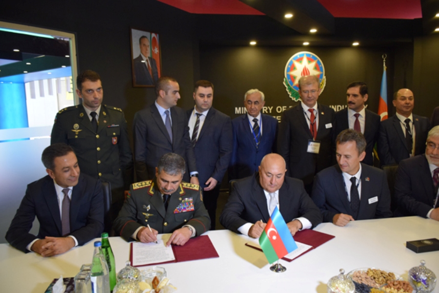Müdafiə Sənayesi Nazirliyi ilə Müdafiə Nazirliyi arasında memorandum imzalandı