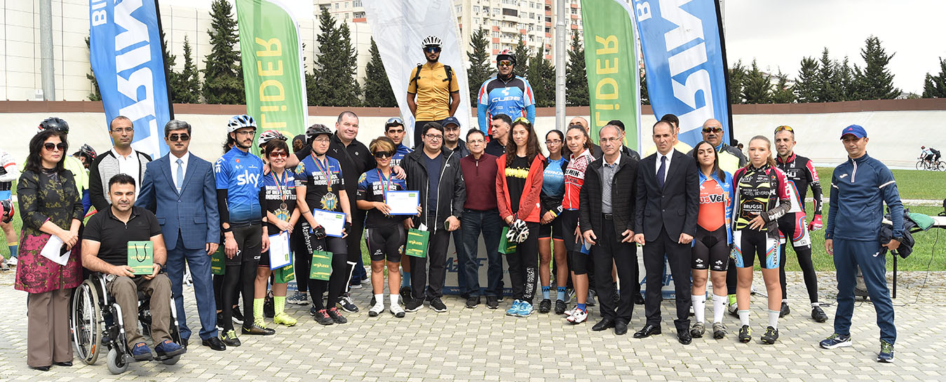 Həvəskar idmançılar arasında velosiped yarışı keçirilib